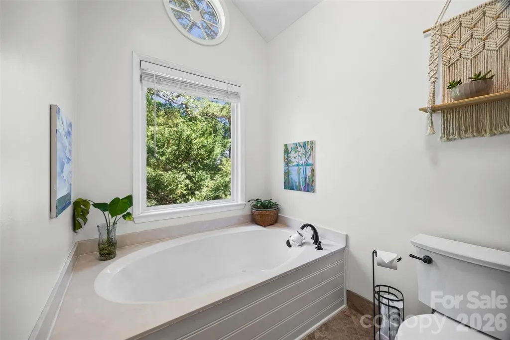 9709 Emerald Point Drive Charlotte NC 28278