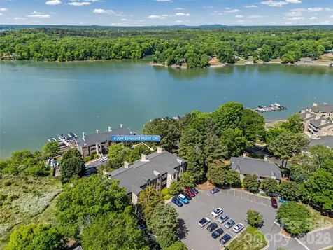 9709 Emerald Point Drive Charlotte NC 28278