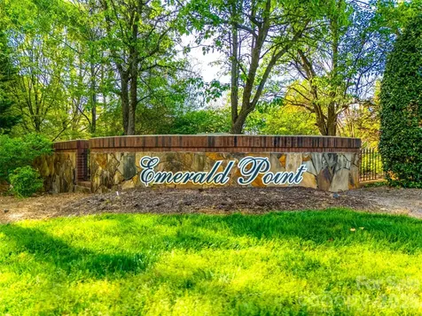 9709 Emerald Point Drive Charlotte NC 28278