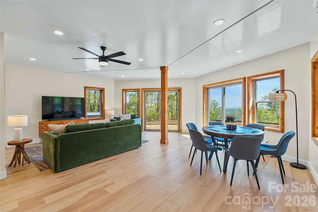 153 Chetan Way Lake Lure NC 28746