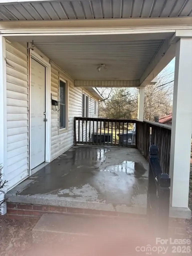 909 Grace Avenue Kannapolis NC 28083