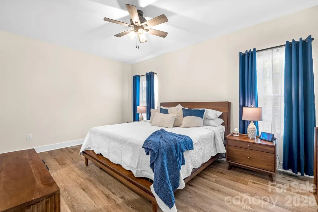 2462 Shoal Road Crouse NC 28033