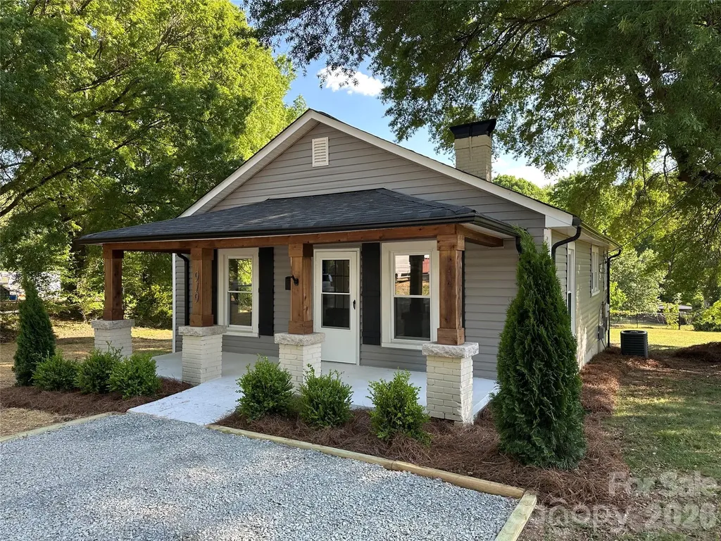 919 Orangewood Street Kannapolis NC 28081