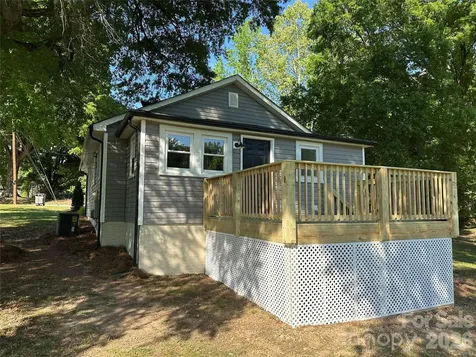 919 Orangewood Street Kannapolis NC 28081
