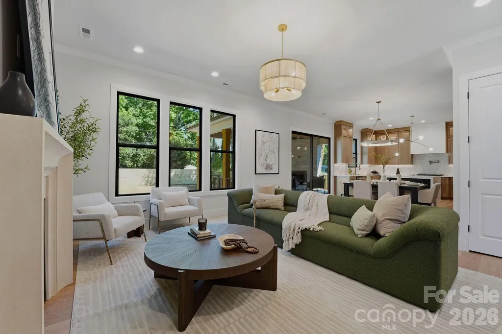 4645 Connecting Road Charlotte NC 28209