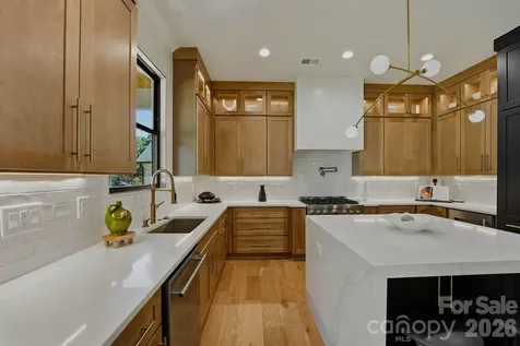 4645 Connecting Road Charlotte NC 28209
