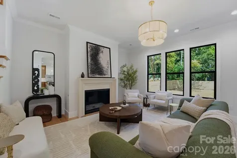 4645 Connecting Road Charlotte NC 28209