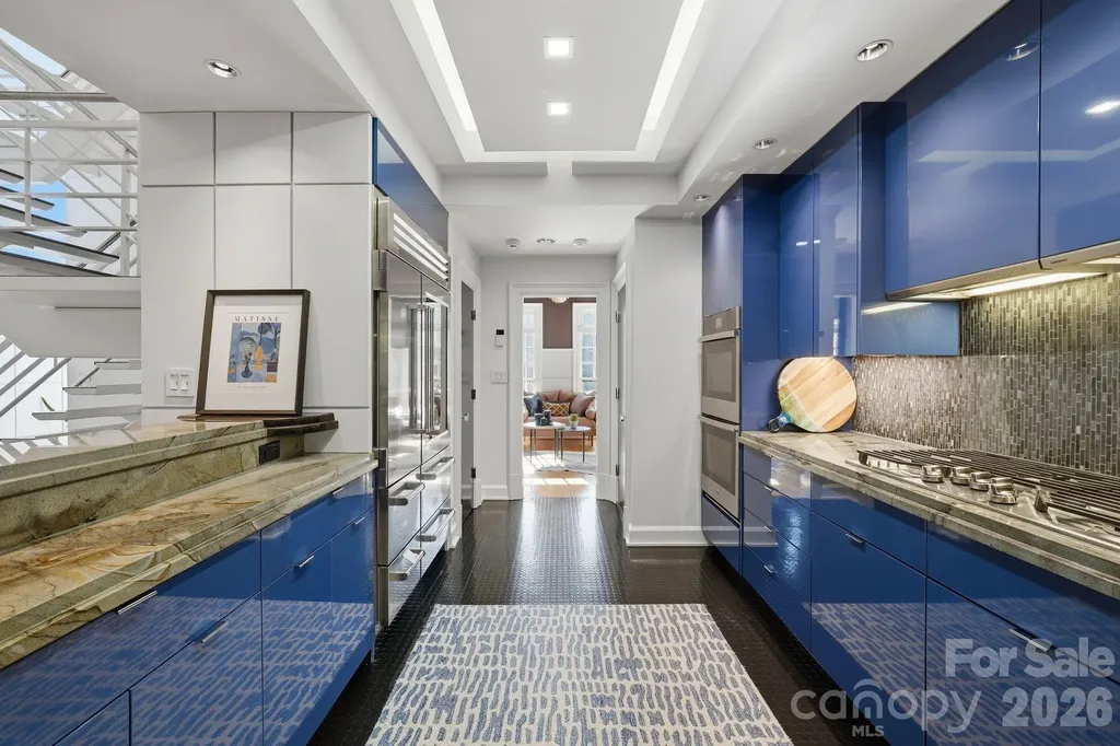 1124 Dilworth Crescent Row Charlotte NC 28203