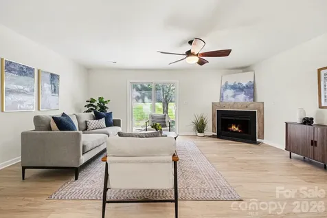 971 Heritage Parkway Fort Mill SC 29715