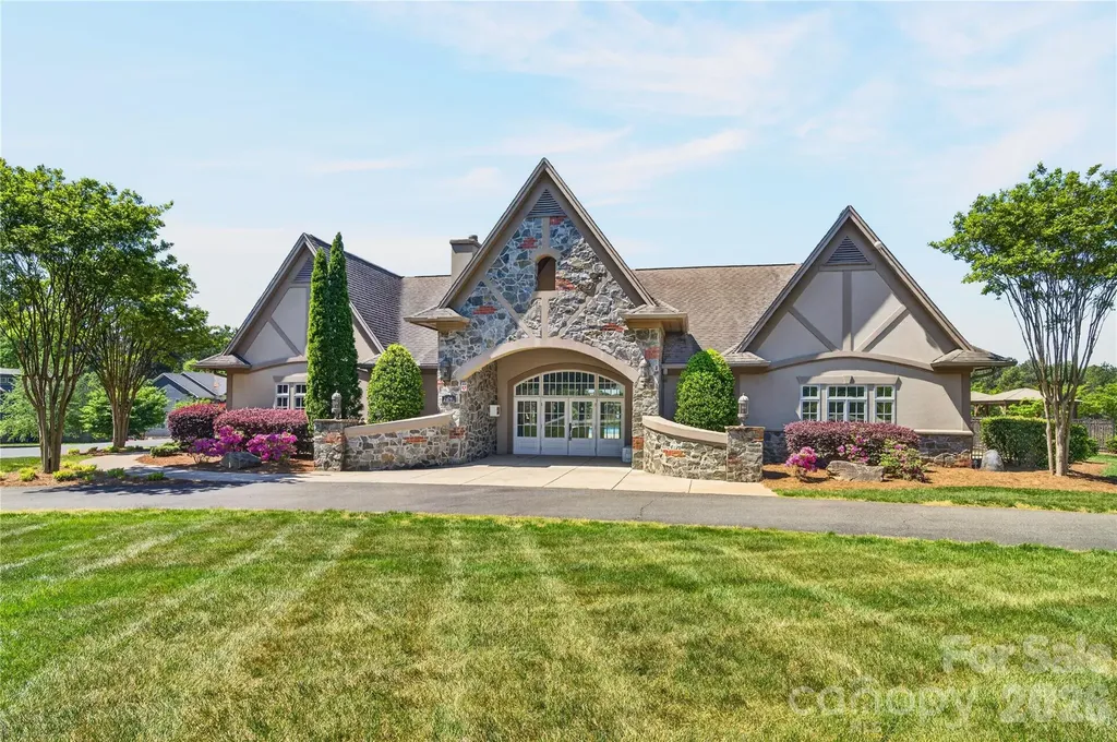 185 Belfry Loop Mooresville NC 28117