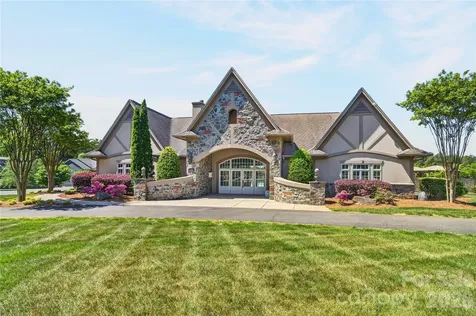 185 Belfry Loop Mooresville NC 28117