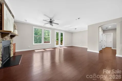 185 Belfry Loop Mooresville NC 28117