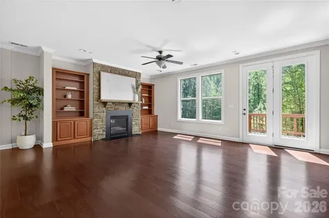 185 Belfry Loop Mooresville NC 28117