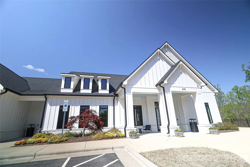 5007 Twin River Drive Denver NC 28037