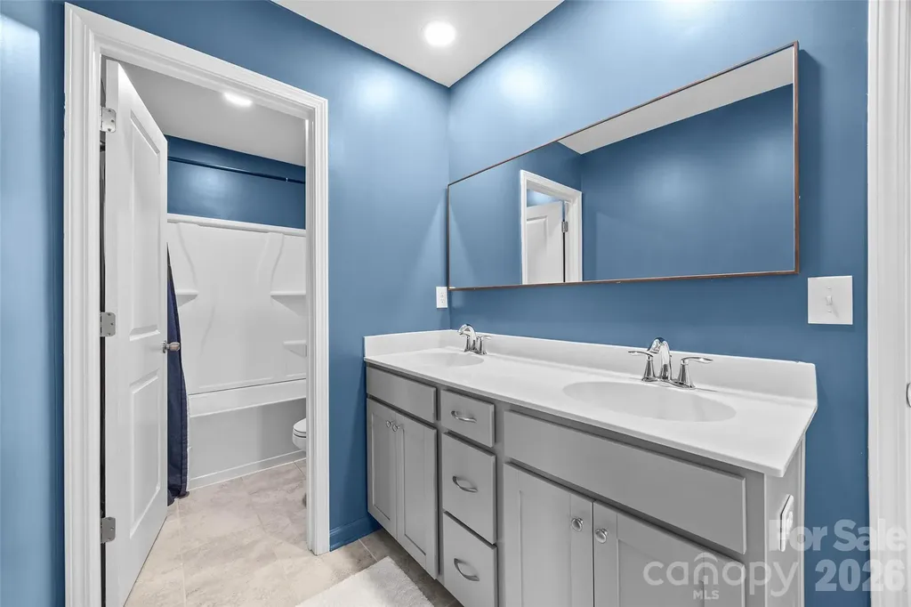 138 Lambeth Loop Mooresville NC 28115