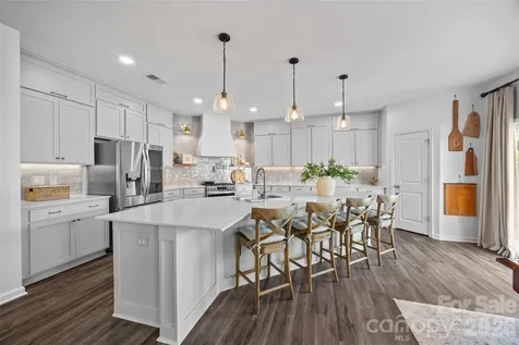 138 Lambeth Loop Mooresville NC 28115