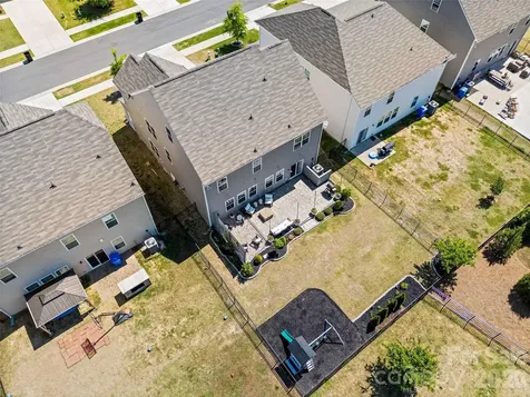 138 Lambeth Loop Mooresville NC 28115