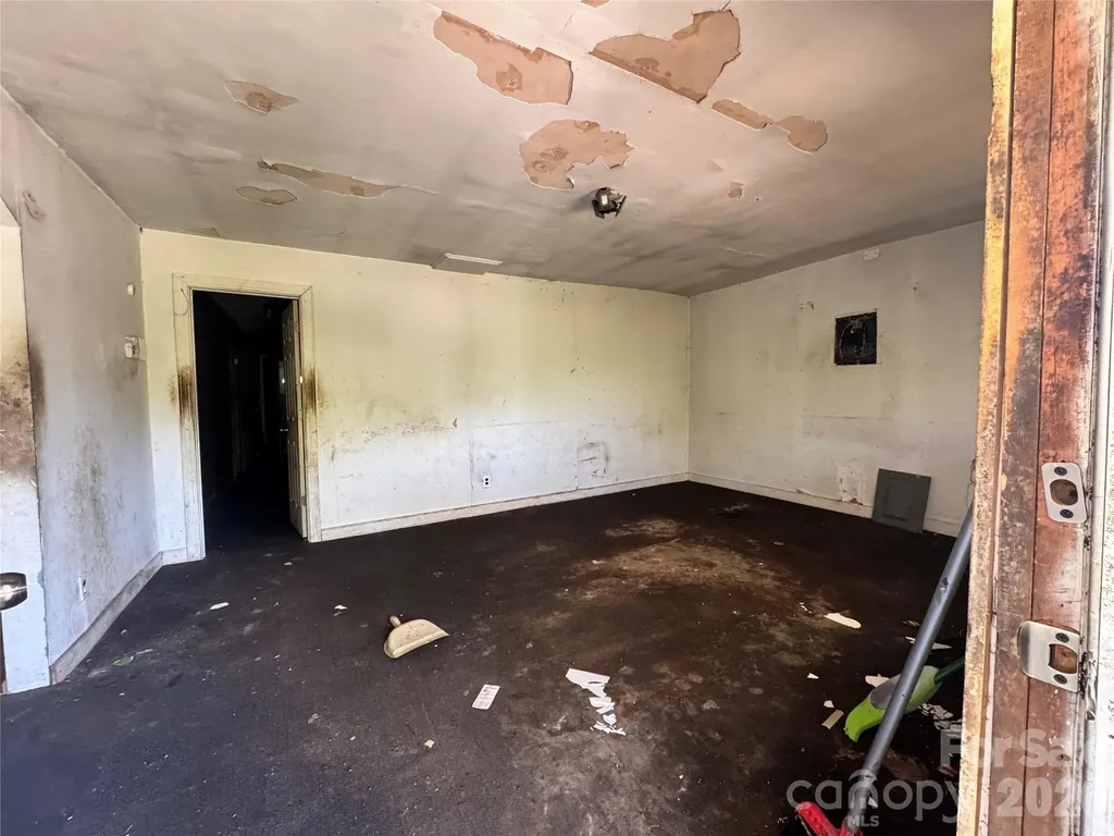 101 Ledbetter Road Polkton NC 28135