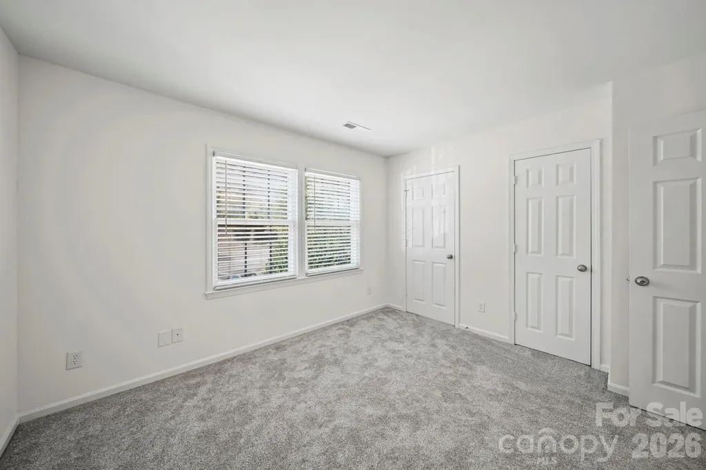 8217 Pineville Matthews Road Charlotte NC 28226