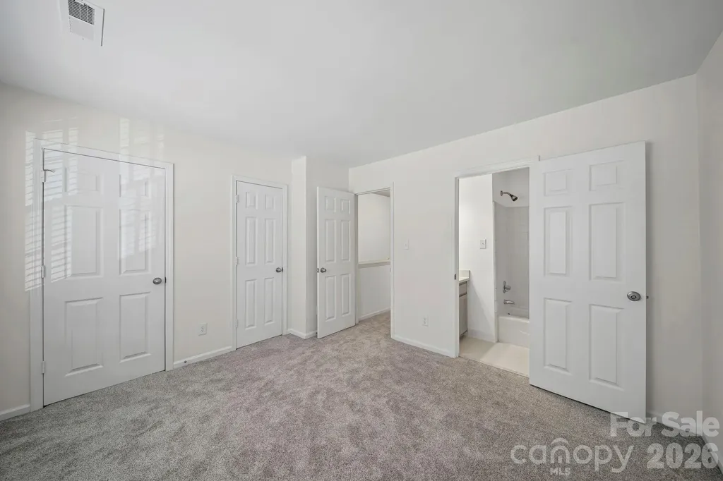 8217 Pineville Matthews Road Charlotte NC 28226
