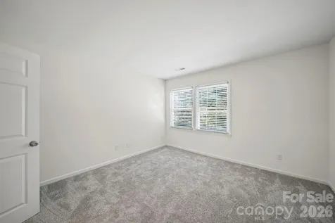 8217 Pineville Matthews Road Charlotte NC 28226