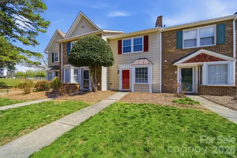 8217 Pineville Matthews Road Charlotte NC 28226