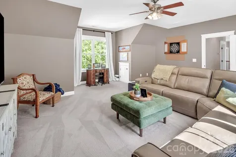 619 N Oak Drive Huntersville NC 28078