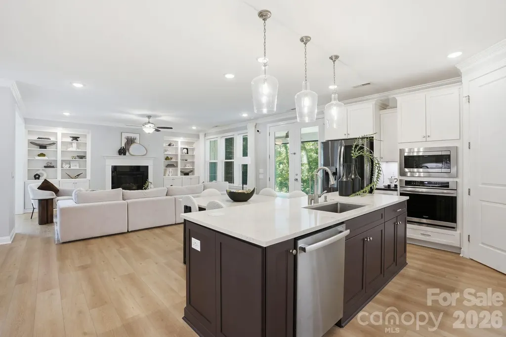 7203 Bellera Court Charlotte NC 28277