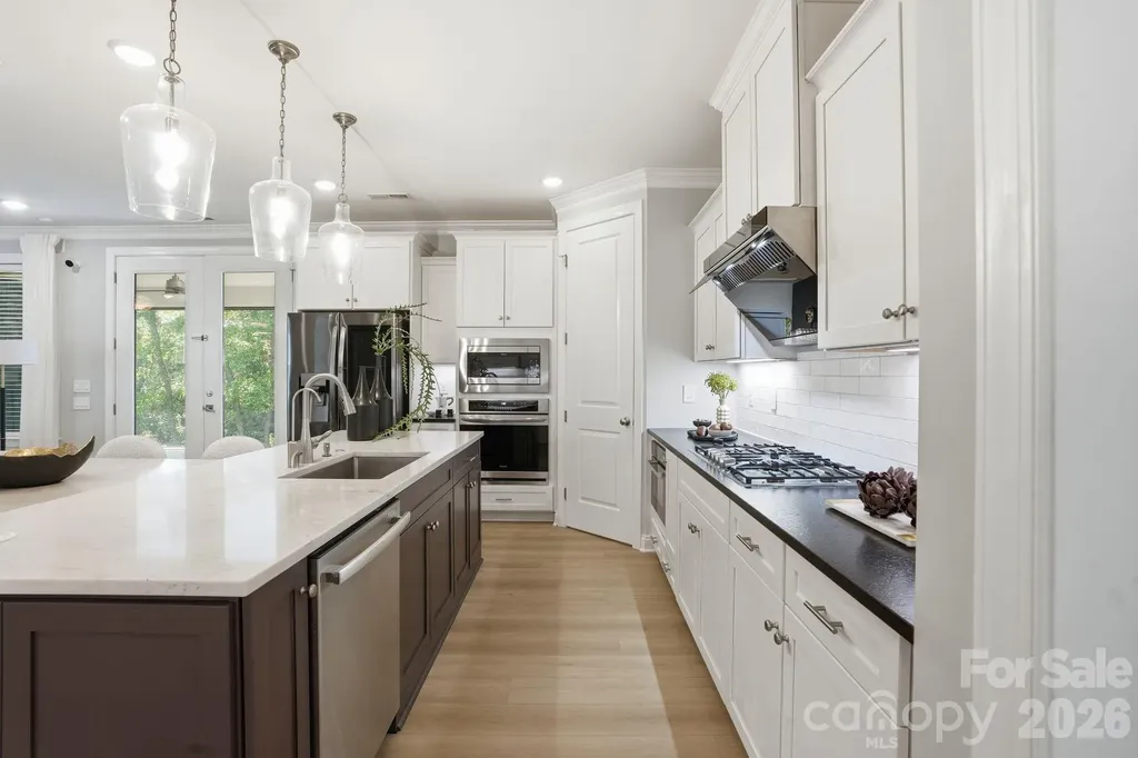 7203 Bellera Court Charlotte NC 28277