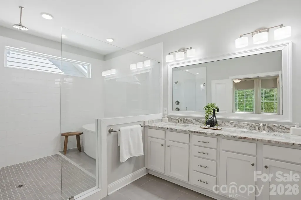 7203 Bellera Court Charlotte NC 28277