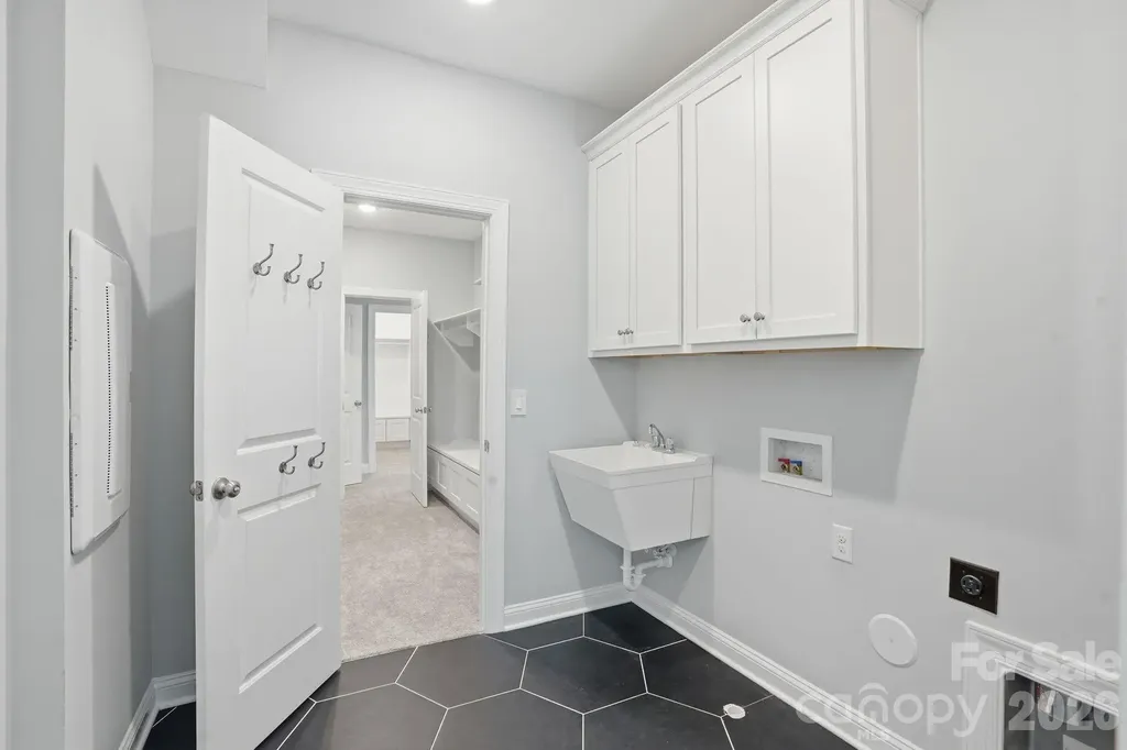 7203 Bellera Court Charlotte NC 28277