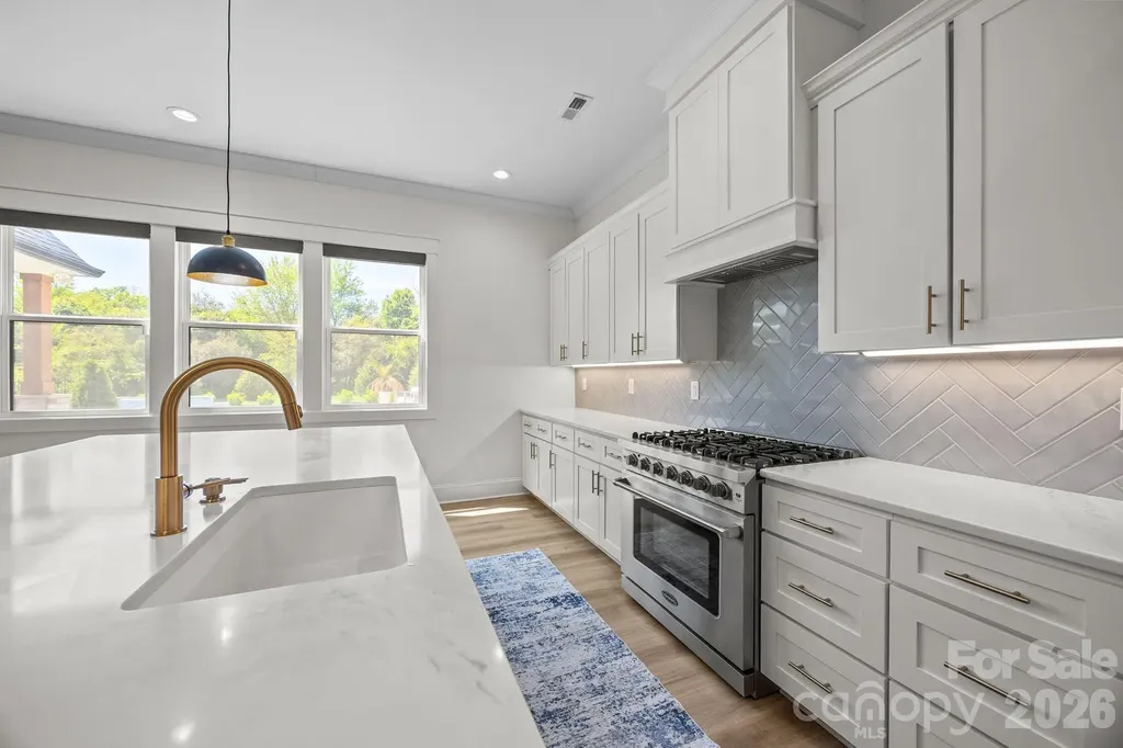 1090 Rolling Meadow Drive Mooresville NC 28115