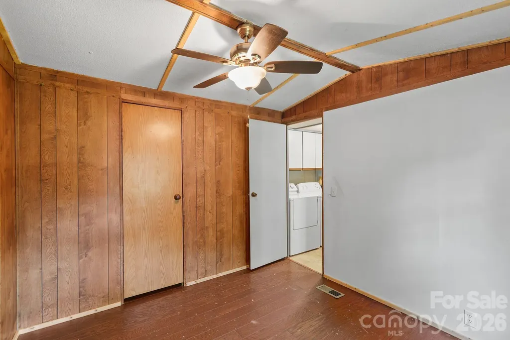 112 Hidden Forest Estate Candler NC 28715