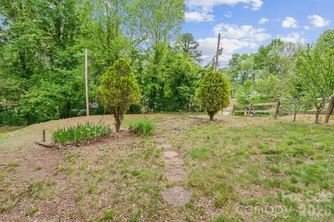 112 Hidden Forest Estate Candler NC 28715