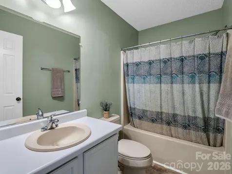 2881 White Oak Mountain Road Columbus NC 28722