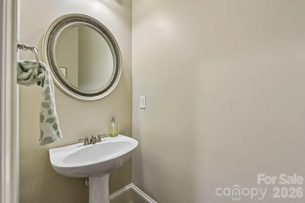 209 Glenmoor Drive Waxhaw NC 28173