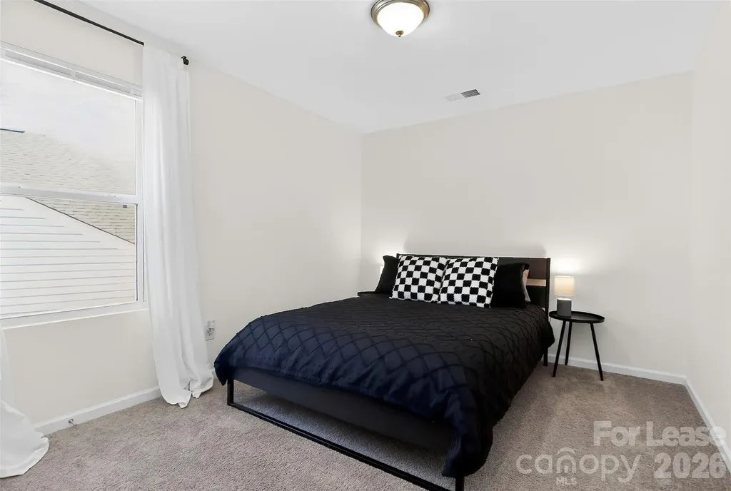 7132 Wheyfield Drive Charlotte NC 28215