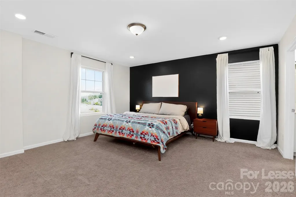 7132 Wheyfield Drive Charlotte NC 28215
