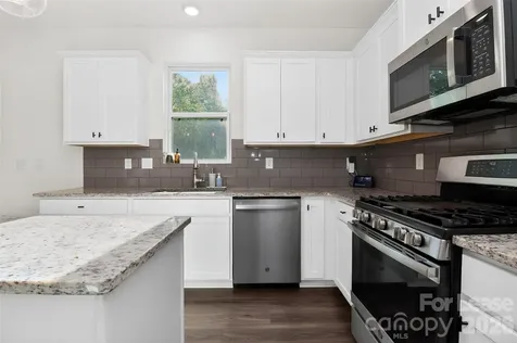 7132 Wheyfield Drive Charlotte NC 28215