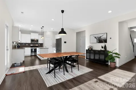 7132 Wheyfield Drive Charlotte NC 28215