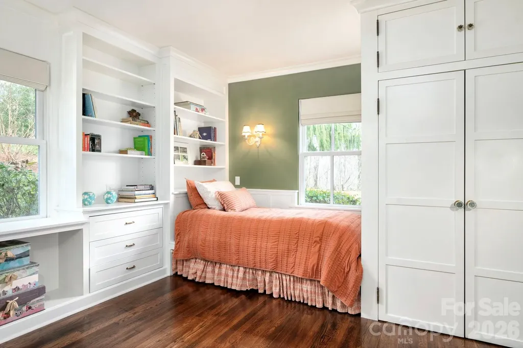 660 New Haw Creek Road Asheville NC 28805