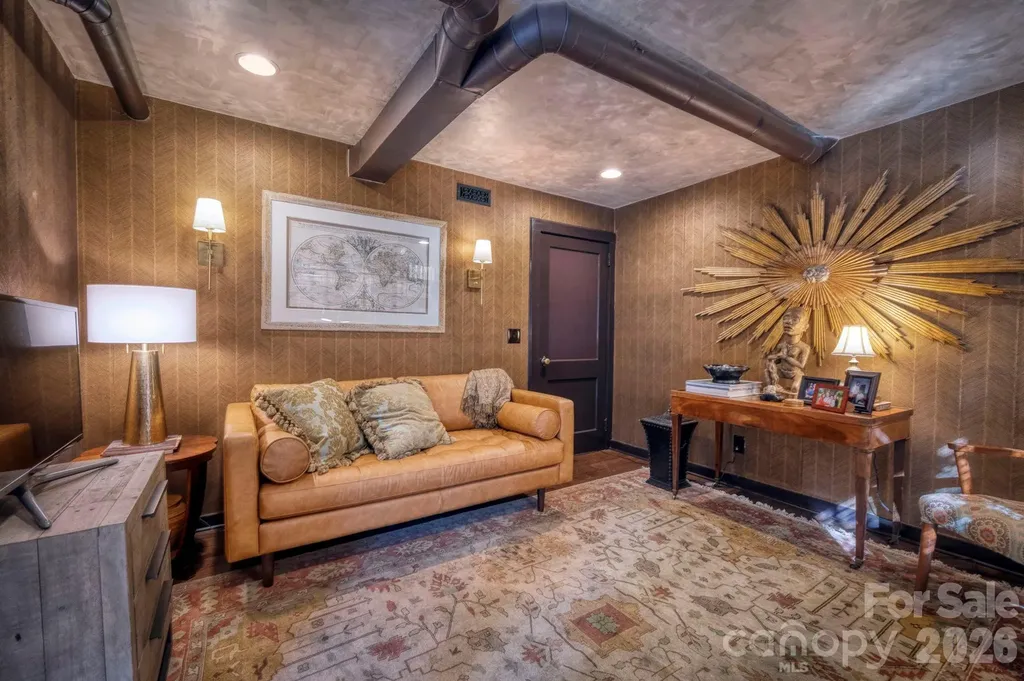 660 New Haw Creek Road Asheville NC 28805
