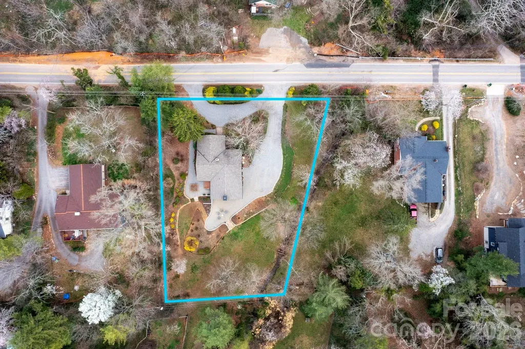 660 New Haw Creek Road Asheville NC 28805
