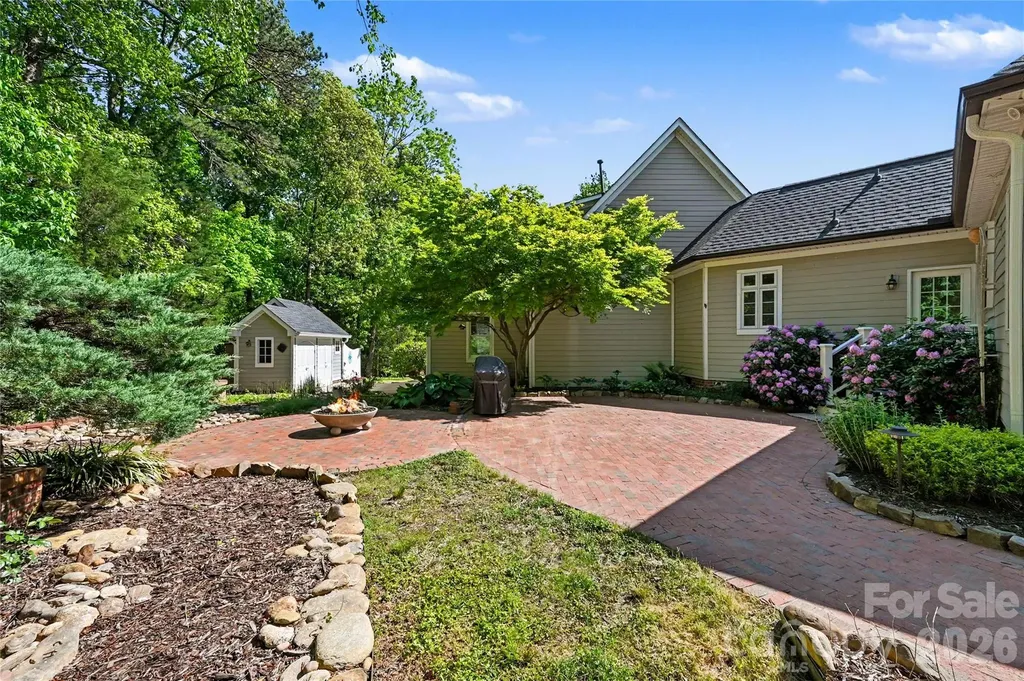 478 Mccoppin Court NE Concord NC 28025