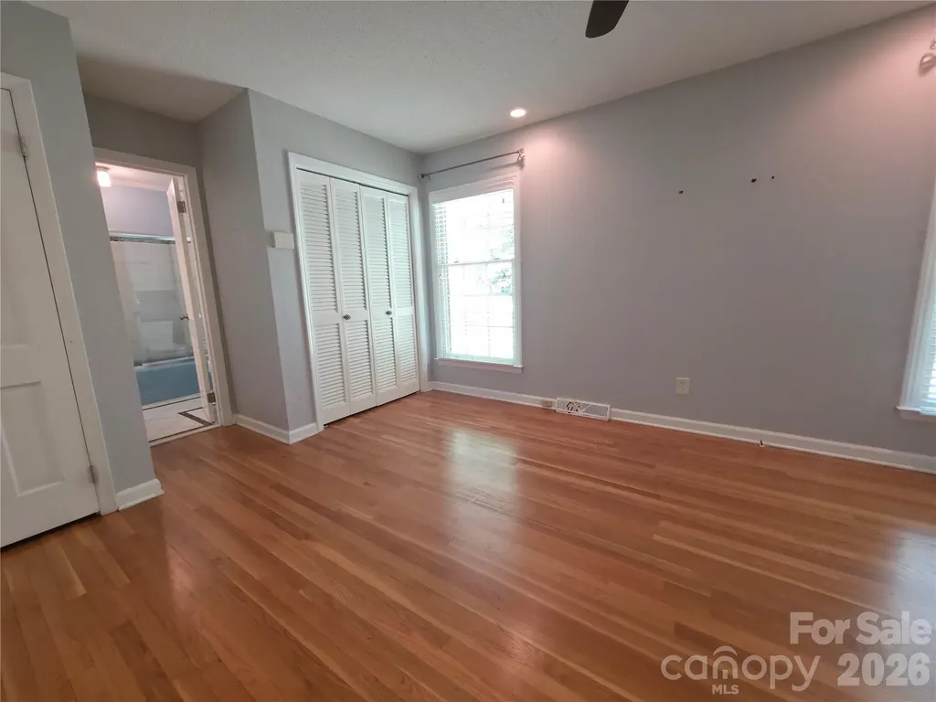 2009 Saratoga Drive Gastonia NC 28056