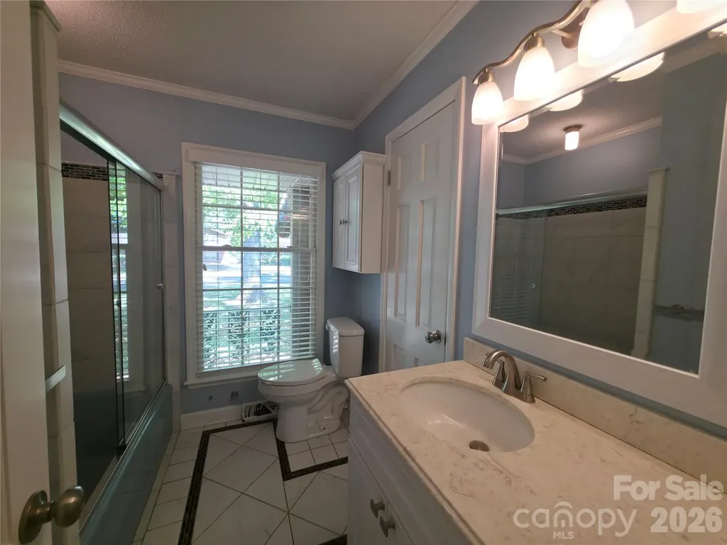 2009 Saratoga Drive Gastonia NC 28056
