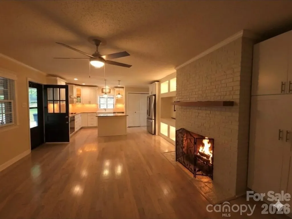 2009 Saratoga Drive Gastonia NC 28056
