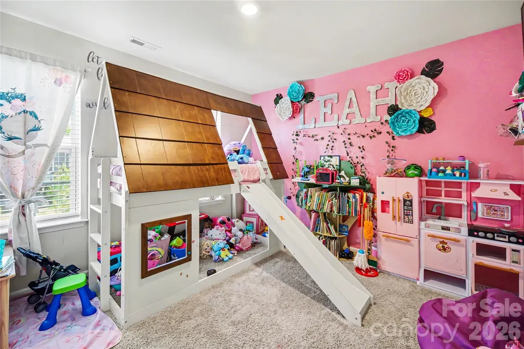 828 Larmore Avenue Charlotte NC 28216