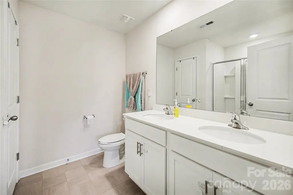 828 Larmore Avenue Charlotte NC 28216
