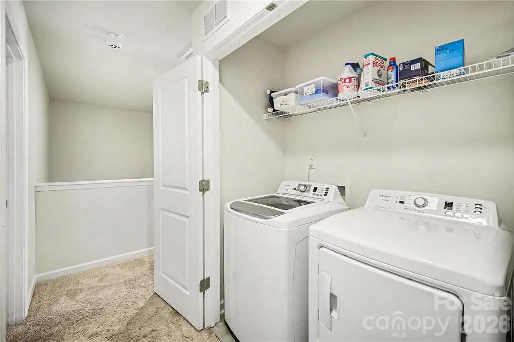828 Larmore Avenue Charlotte NC 28216